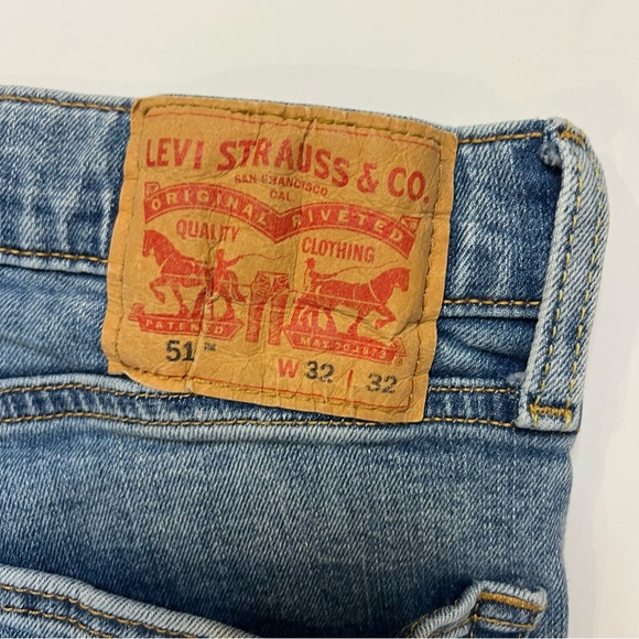 Levi's Other - Levi's Men's 511 Blue Jeans 32/32